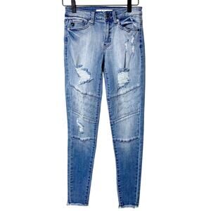 KanCan Emi Embroidered Blue Mid Rise Jeans 24 BRAND NWT